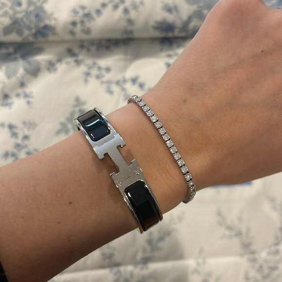 Black Hermes bracelet authentic with bag - Picture 1 of 8